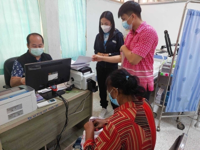 งานพัฒนาชุมชน สำนักปลัด เทศบาลตำบลตาดทอง ลงพื้นที่ออกช่วยเหลือประชาชนตำบลตาดทอง